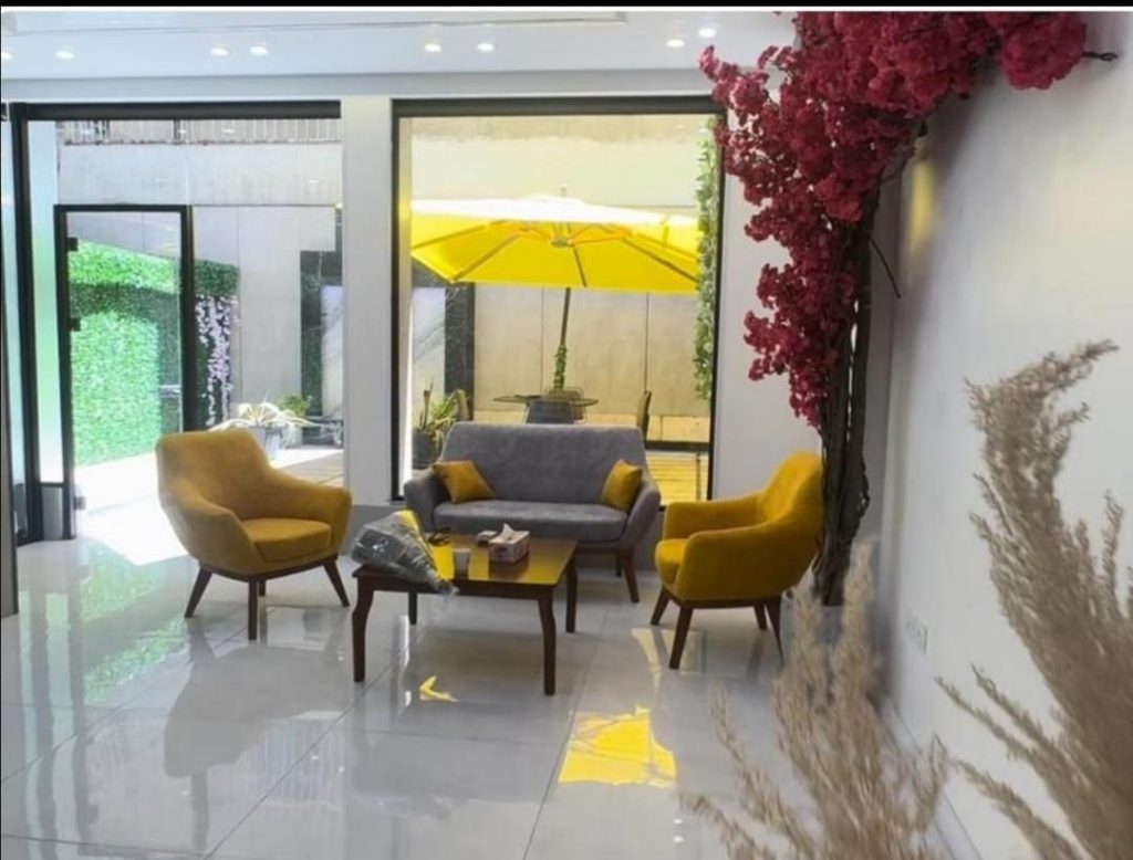 کلینیک پوست و مو گلبان