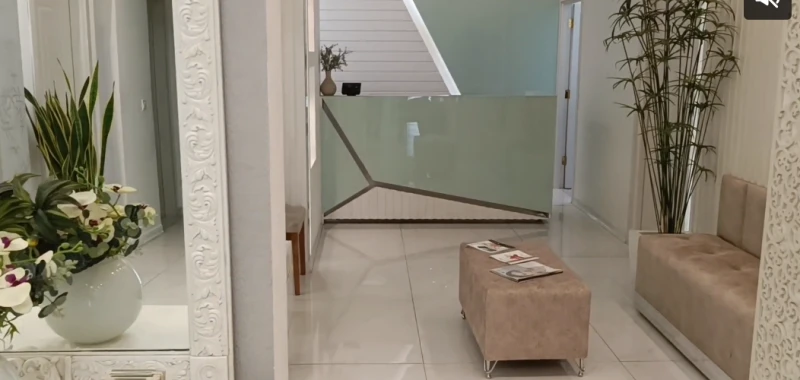 کلینیک زیبایی رئوف در زعفرانیه