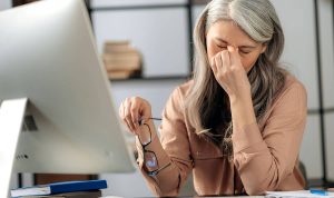 چگونه زمان استفاده از صفحهنمایش را کاهش دهیم