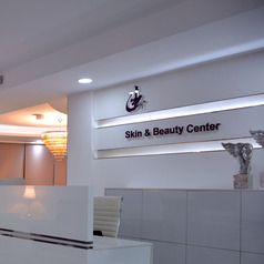 کلینیک زیبایی H2 (اچ‌تو) | خدمات زیبایی و جوانسازی پوست و مو در تهران