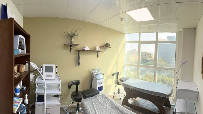 خدمات در کلینیک نیلفروش‌زاده