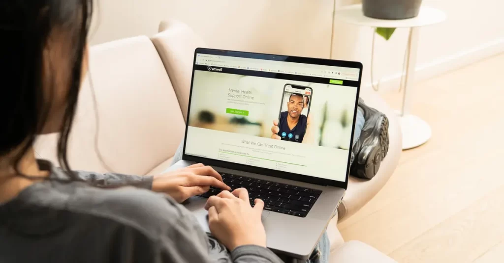 درمان افسردگی به صورت آنلاین یا حضوری