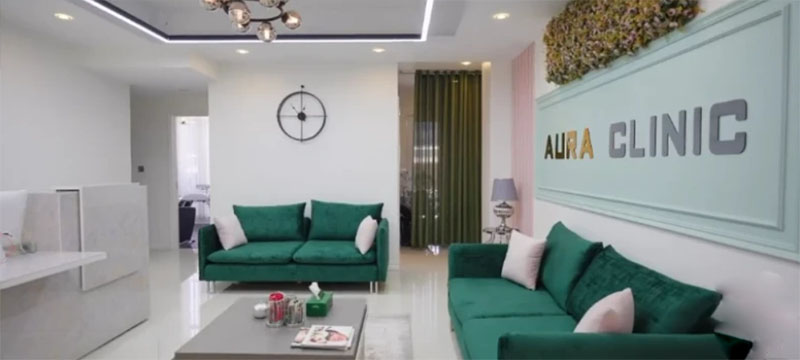 کلینیک آئورا