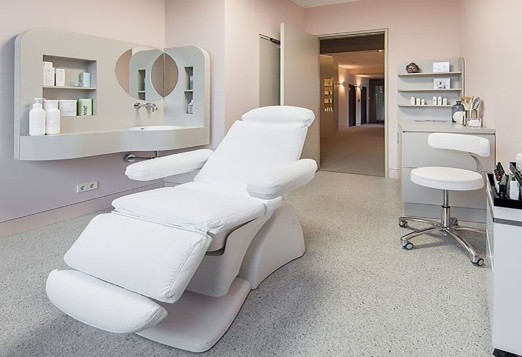 کلینیک کارما | مرکز تخصصی زیبایی و جوان‌سازی در اصفهان