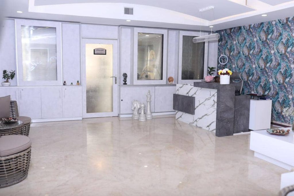 کلینیک تخصصی مارال